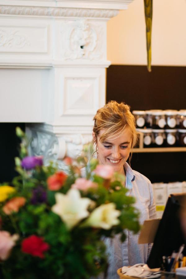 Charlie'S Bed & Breakfast แอนต์เวิร์ป ภายนอก รูปภาพ